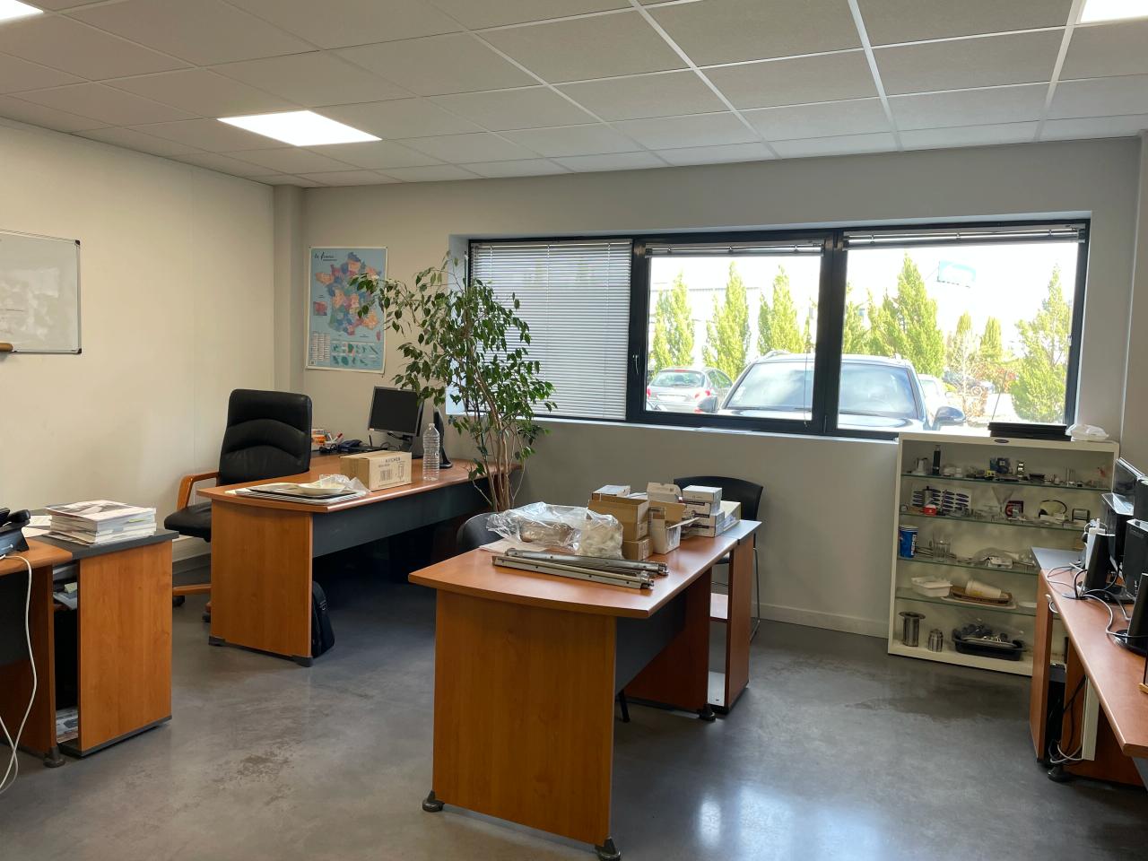 Local d'activité Marcilly-d'Azergues 1028m² Location local d'activité Marcilly-d'Azergues Rhône OLACT2426336 11